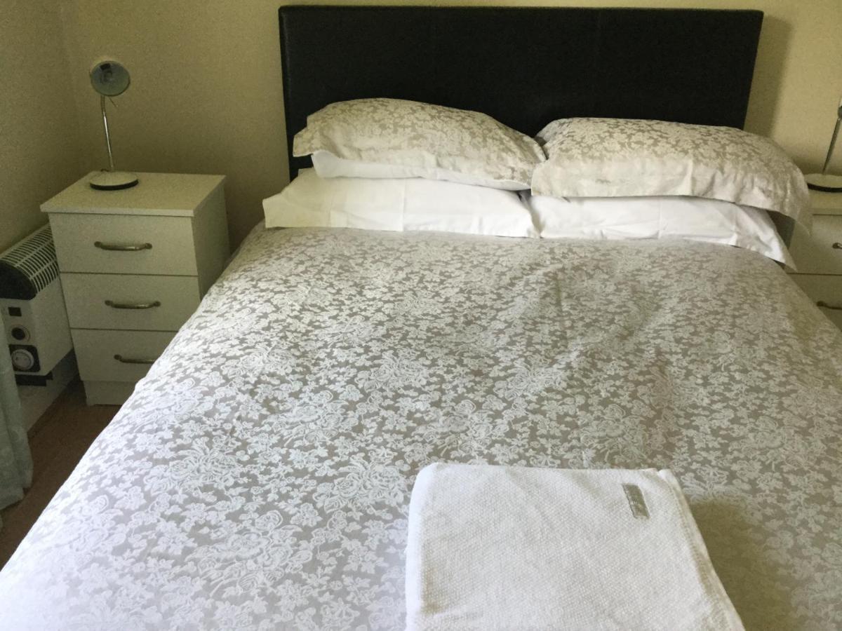 Adare Luxury Riverside Apartment Limerick Junction Dış mekan fotoğraf